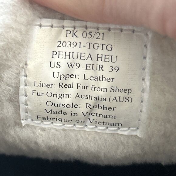 olukai size 9 Women's Slip-On Shoes in Brown - Picture 8 of 9